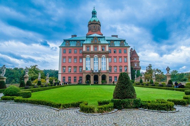 Zwiedzanie Tarasów Zamku Książ